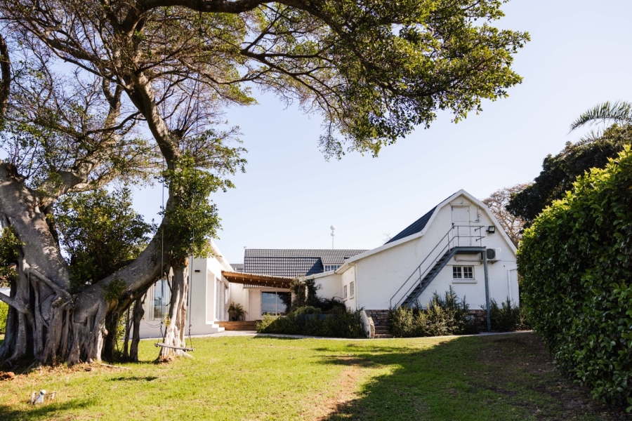 To Let commercial Property for Rent in Charlo Eastern Cape